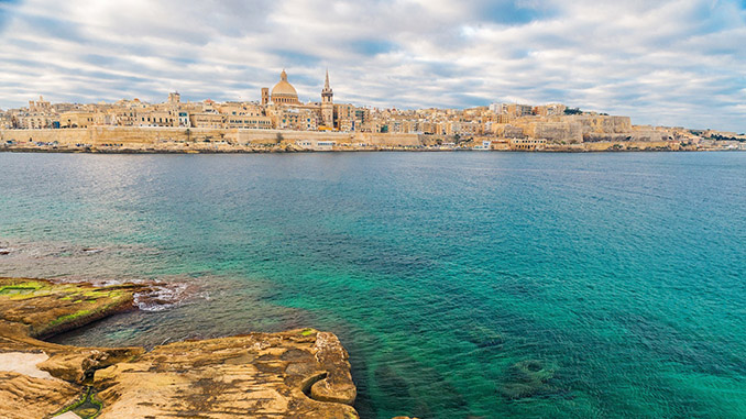 malta island city buildings