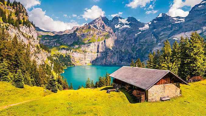 vacation house near lake