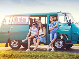 friends on road trip